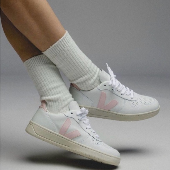 Veja Shoes - Veja V-10 Leather Sneaker Pink/White Size 7